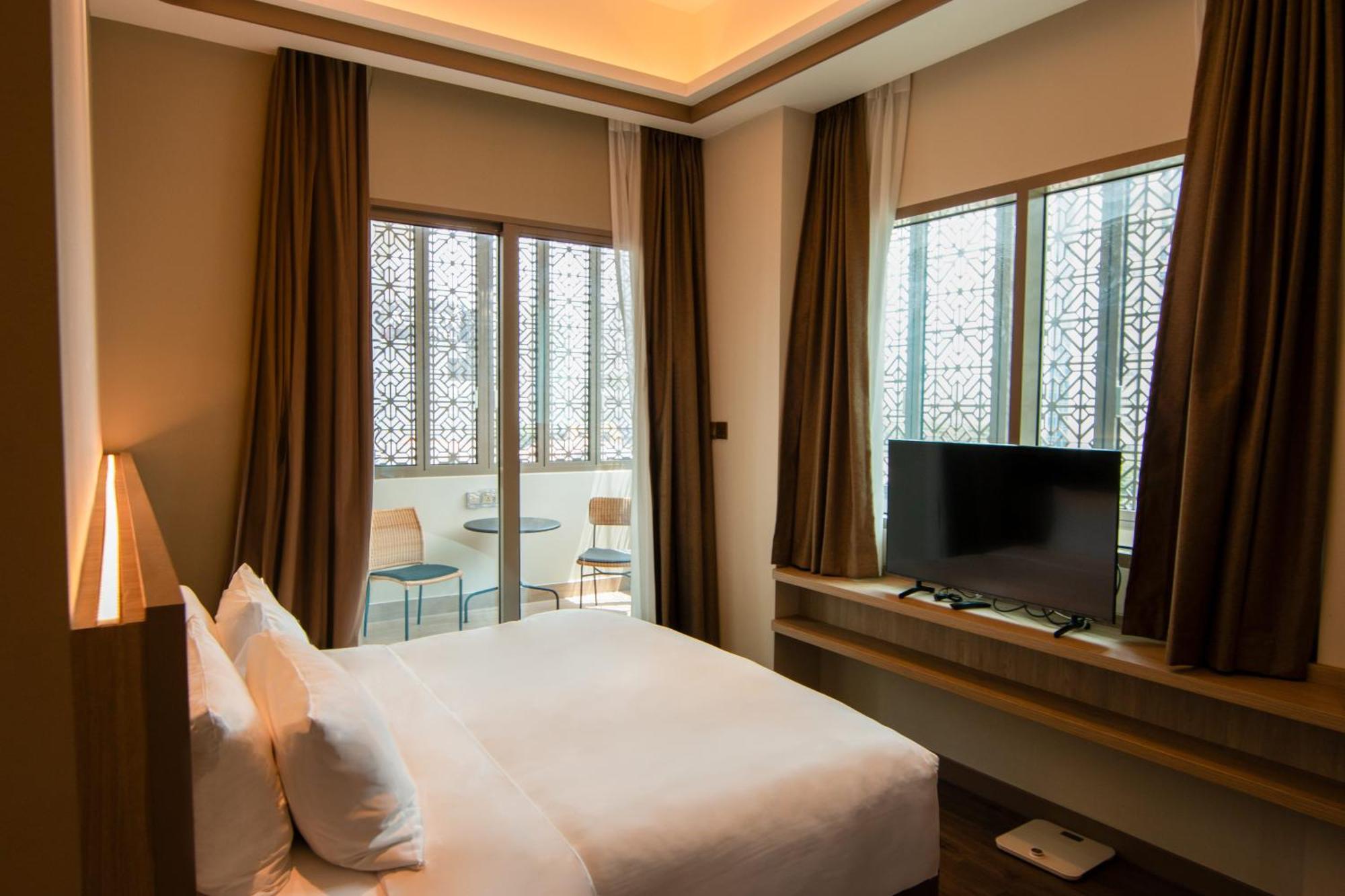 Aqueen Prestige Hotel Jalan Besar Singapour Extérieur photo