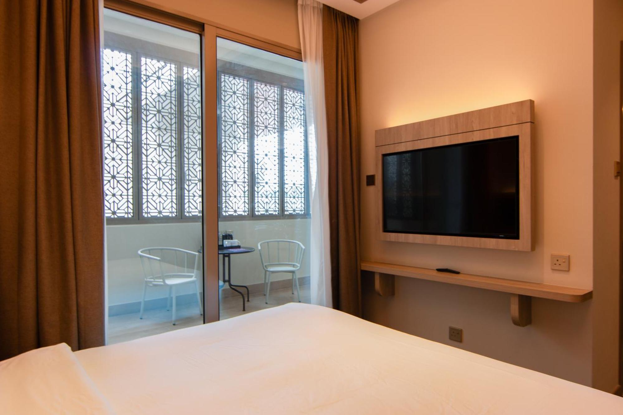 Aqueen Prestige Hotel Jalan Besar Singapour Extérieur photo